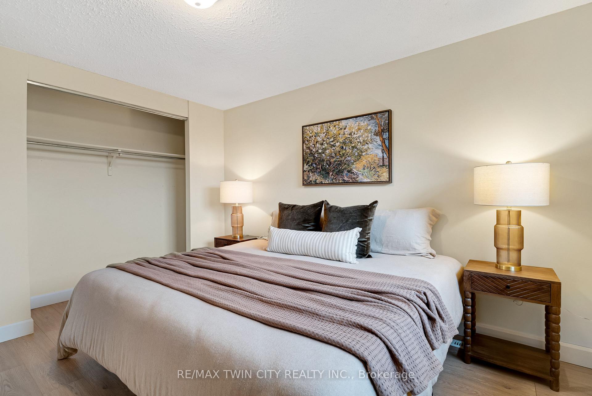 Photo 20 of Unit 23, 25 Upper Canada Drive, Kitchener, Pioneer Park — HOMEH