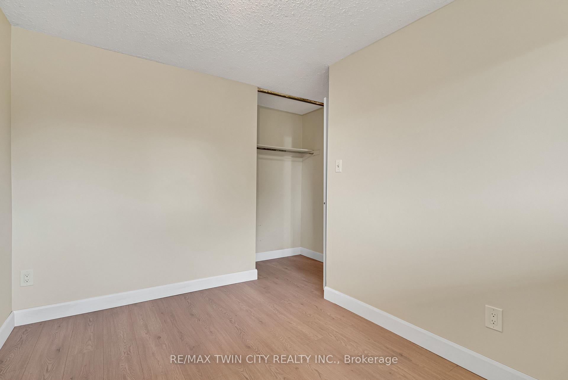 Photo 24 of Unit 23, 25 Upper Canada Drive, Kitchener, Pioneer Park — HOMEH
