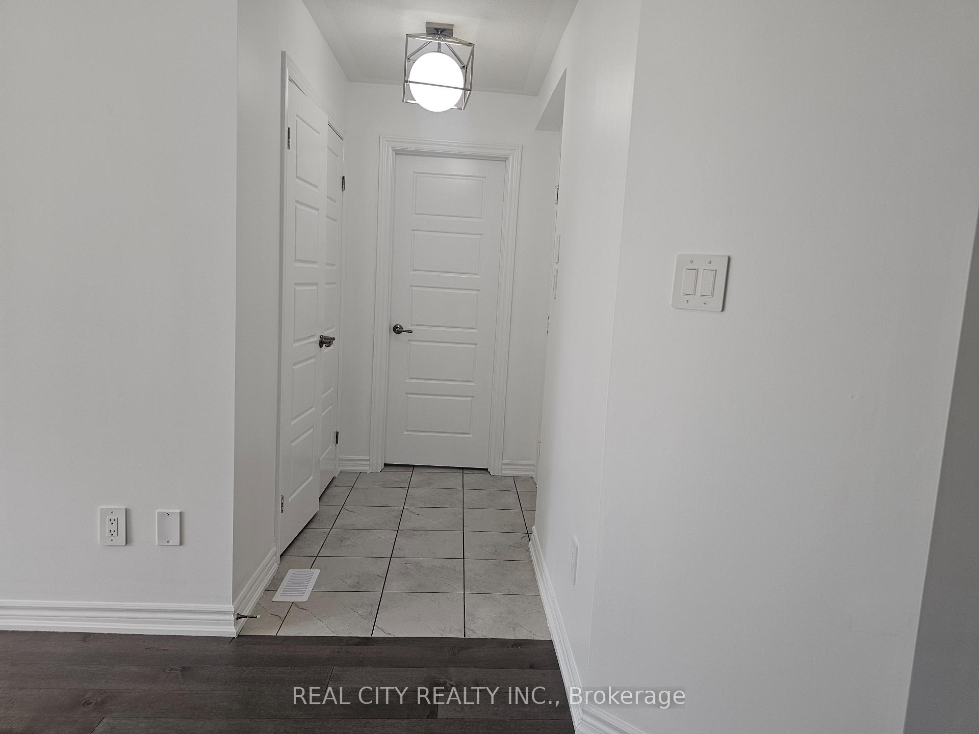 Photo 9 of 25 Whitton Drive, Brant, Paris — HOMEH