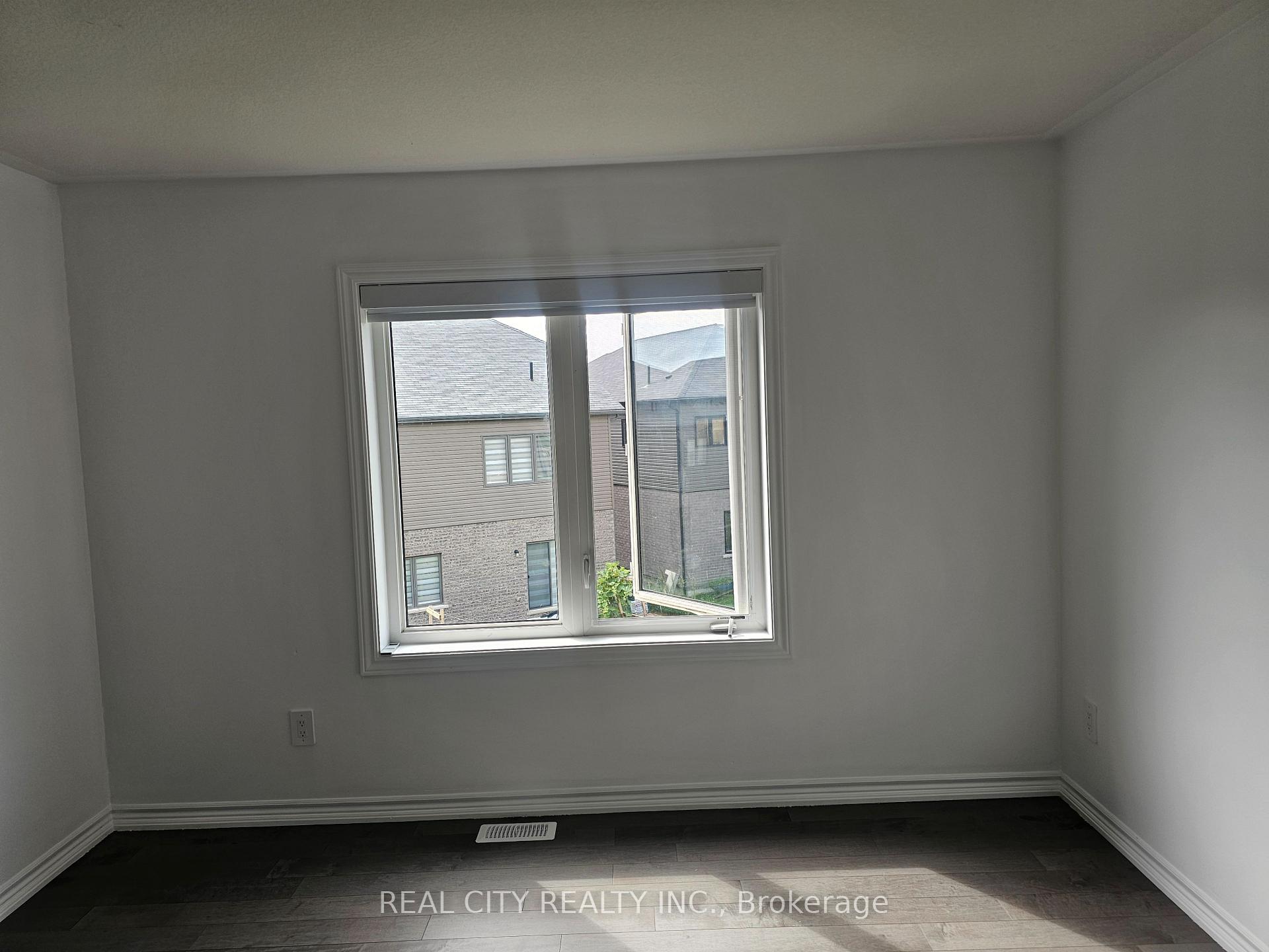 Photo 28 of 25 Whitton Drive, Brant, Paris — HOMEH