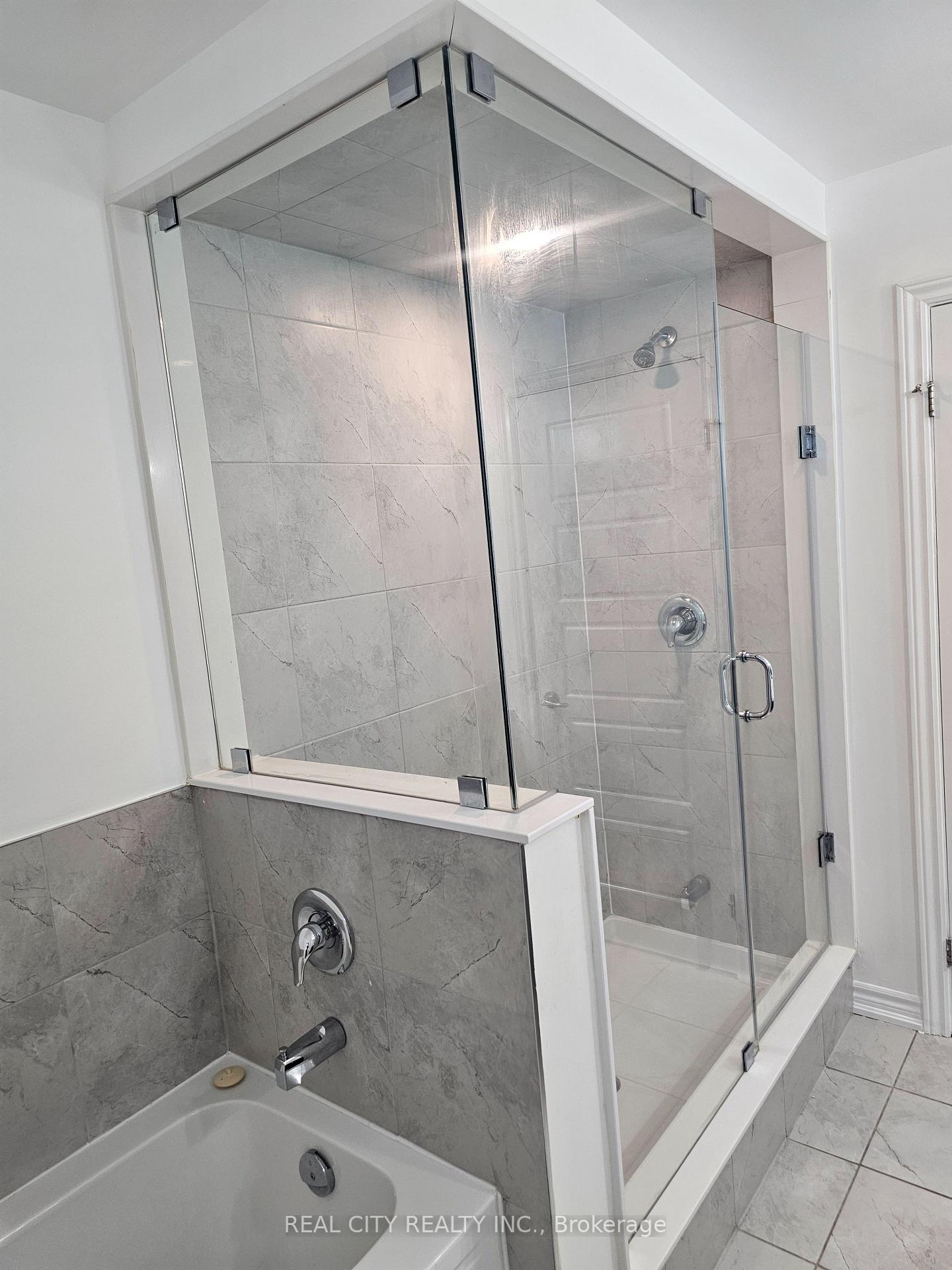 Photo 29 of 25 Whitton Drive, Brant, Paris — HOMEH