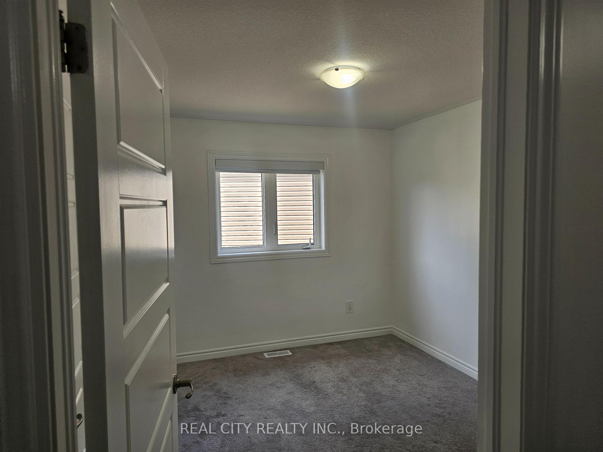 Photo 34 of 25 Whitton Drive, Brant, Paris — HOMEH