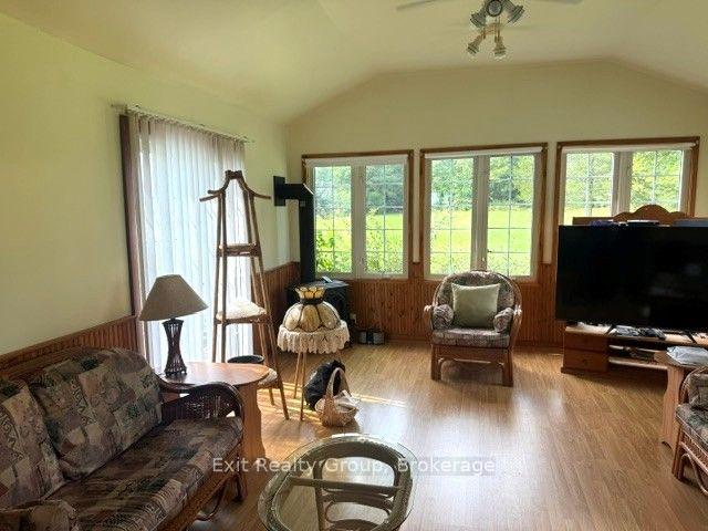 Photo 26 of 593 County Rd 28, Prince Edward County, Ameliasburg Ward — HOMEH