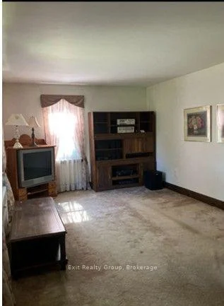 Photo 9 of 593 County Rd 28, Prince Edward County, Ameliasburg Ward — HOMEH
