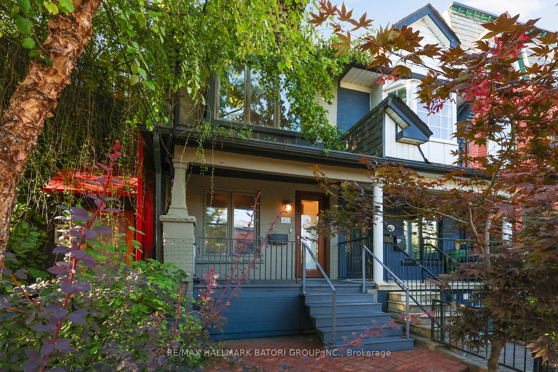 Photo 1 of 652 Richmond Street W, Toronto, Niagara — HOMEH