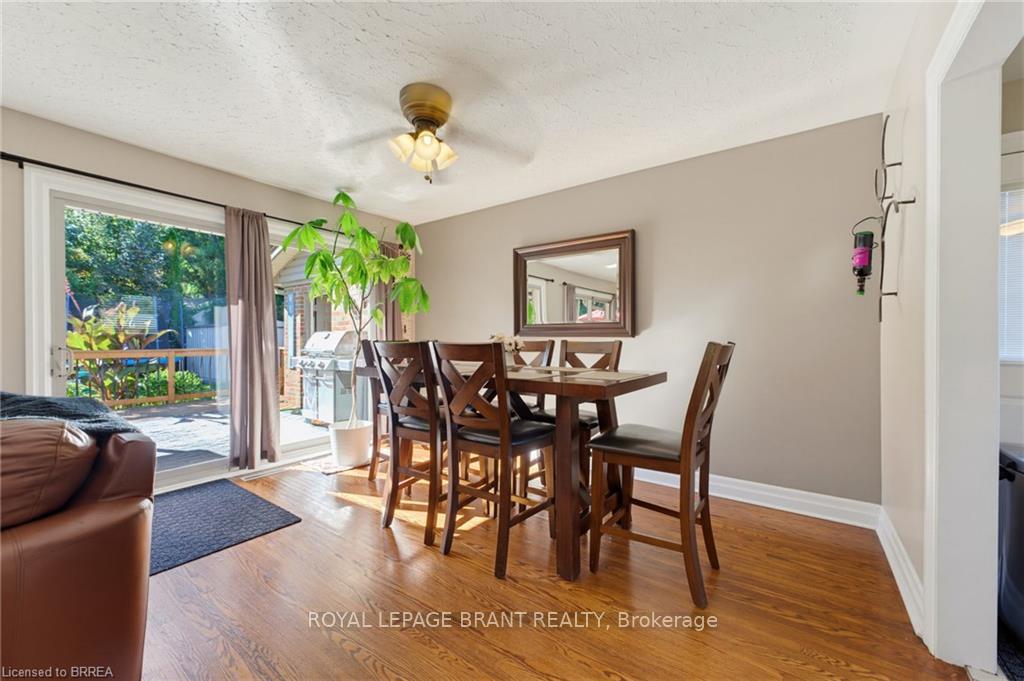 Photo 14 of 27 Brier Crescent, Brantford, Rosedale/Gable Height — HOMEH