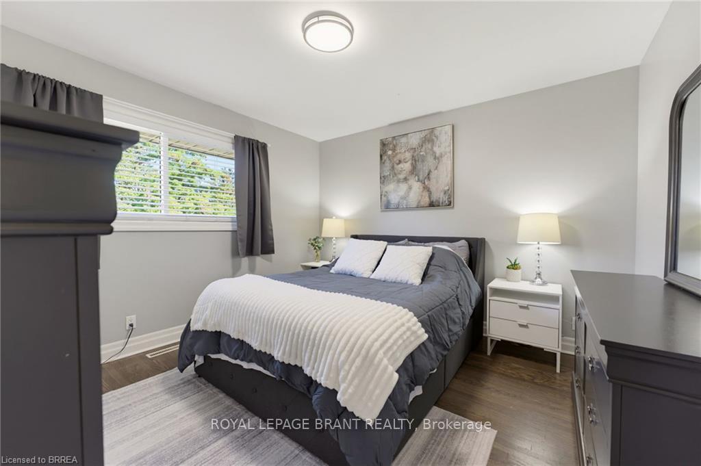 Photo 20 of 27 Brier Crescent, Brantford, Rosedale/Gable Height — HOMEH