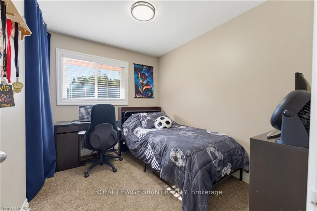 Photo 22 of 27 Brier Crescent, Brantford, Rosedale/Gable Height — HOMEH