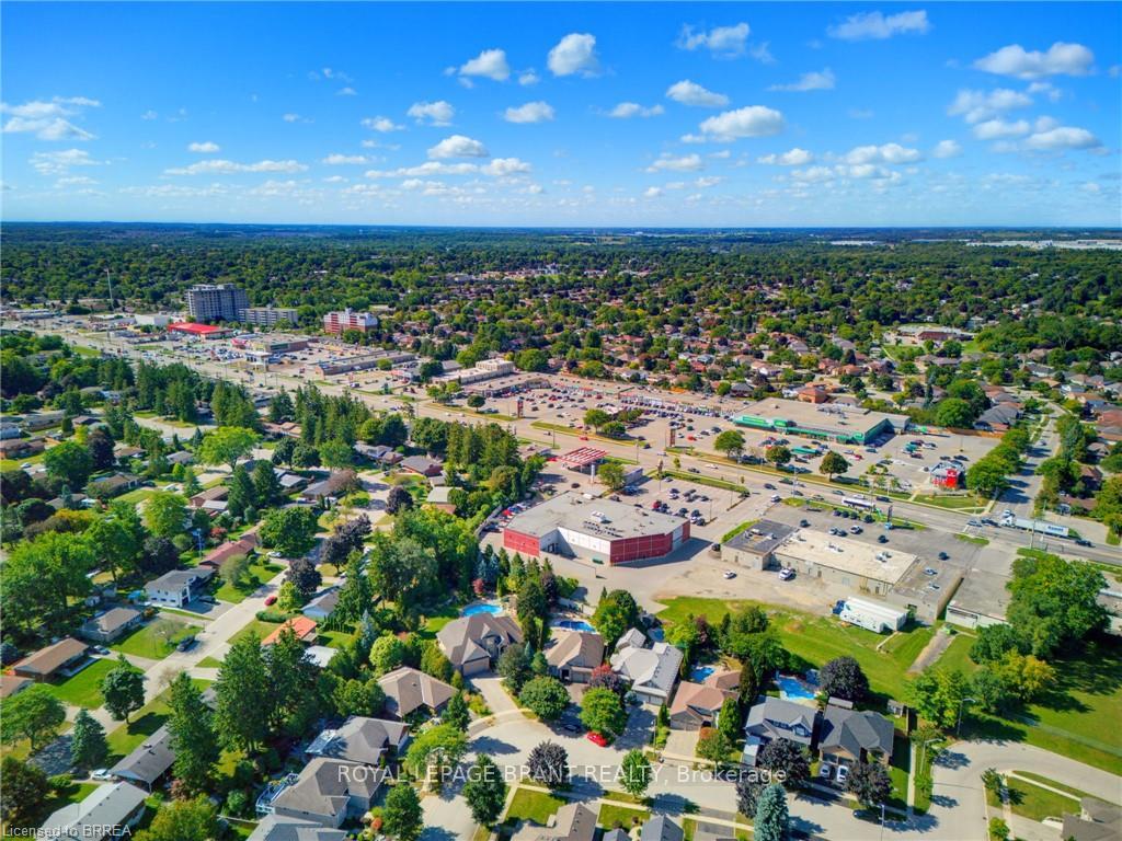 Photo 37 of 27 Brier Crescent, Brantford, Rosedale/Gable Height — HOMEH