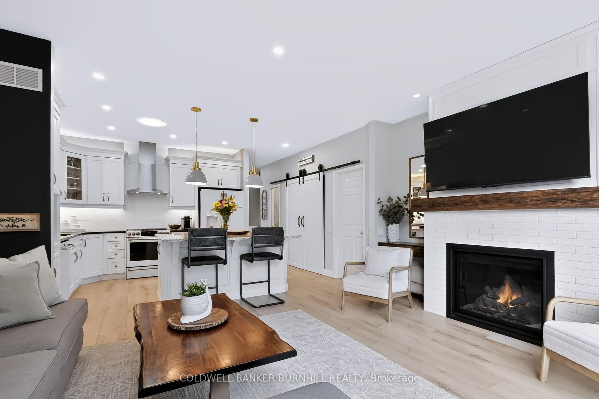 Photo 15 of Unit 2, 2243 Turnberry Road, Burlington, Rose — HOMEH