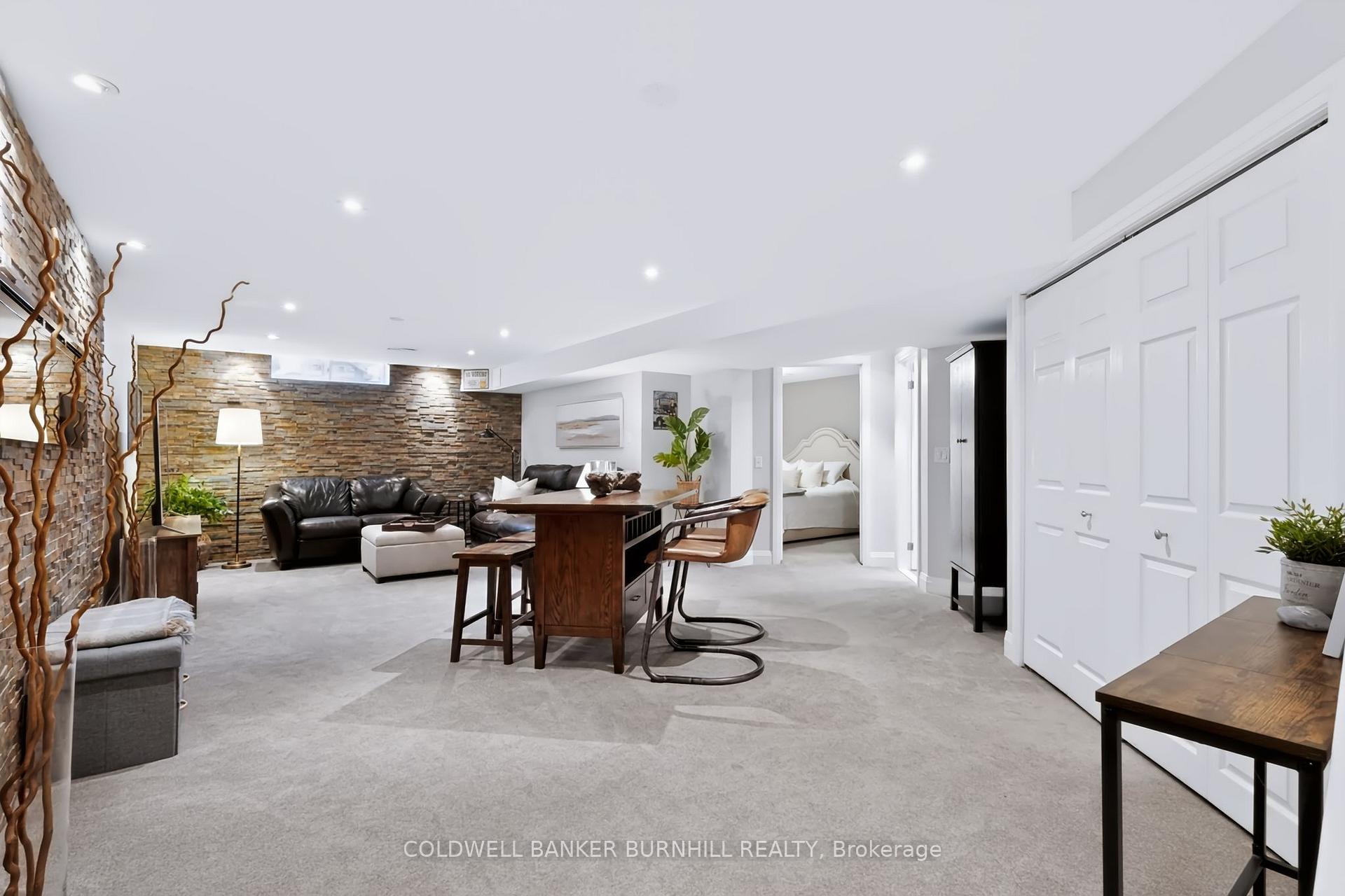 Photo 26 of Unit 2, 2243 Turnberry Road, Burlington, Rose — HOMEH
