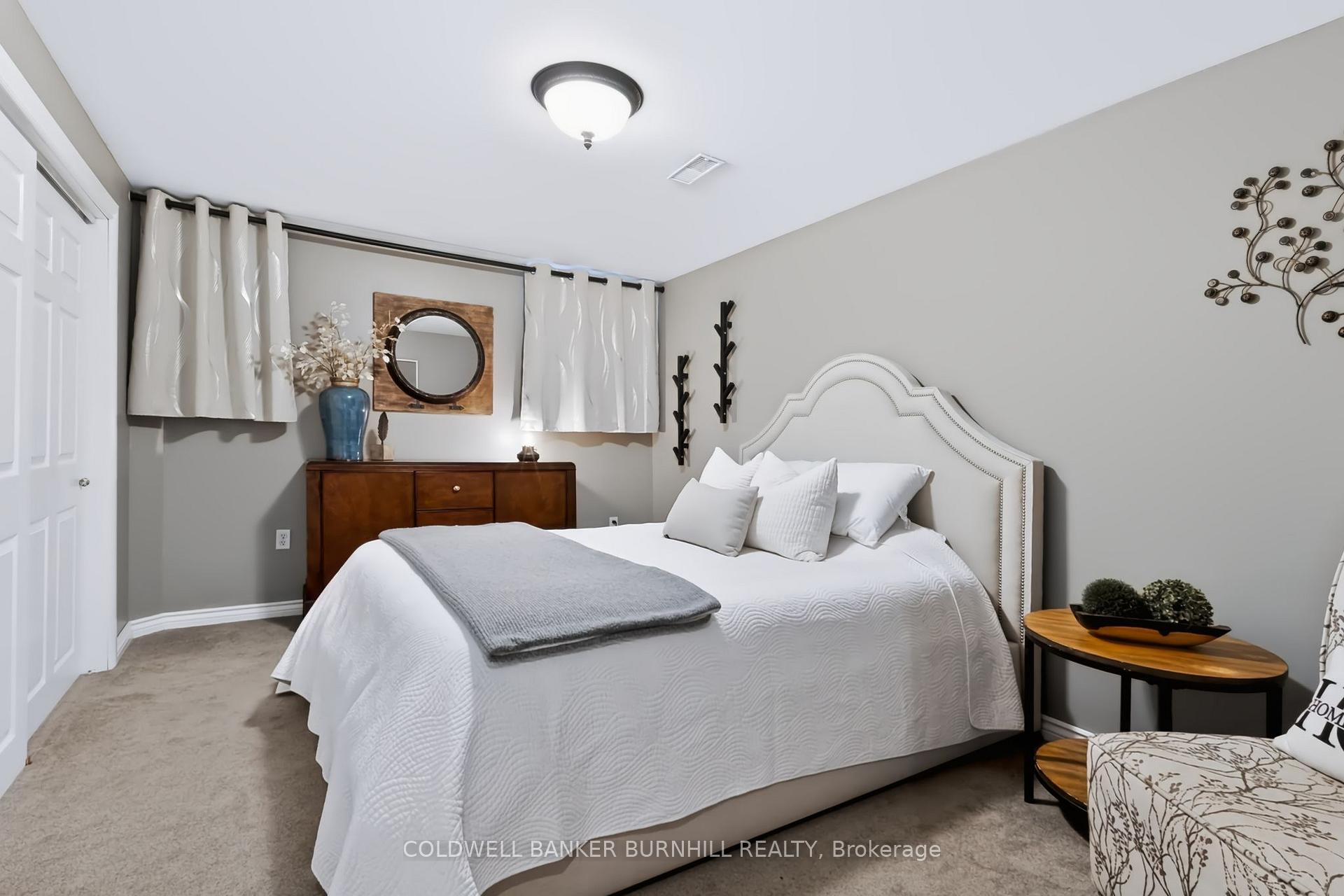 Photo 32 of Unit 2, 2243 Turnberry Road, Burlington, Rose — HOMEH