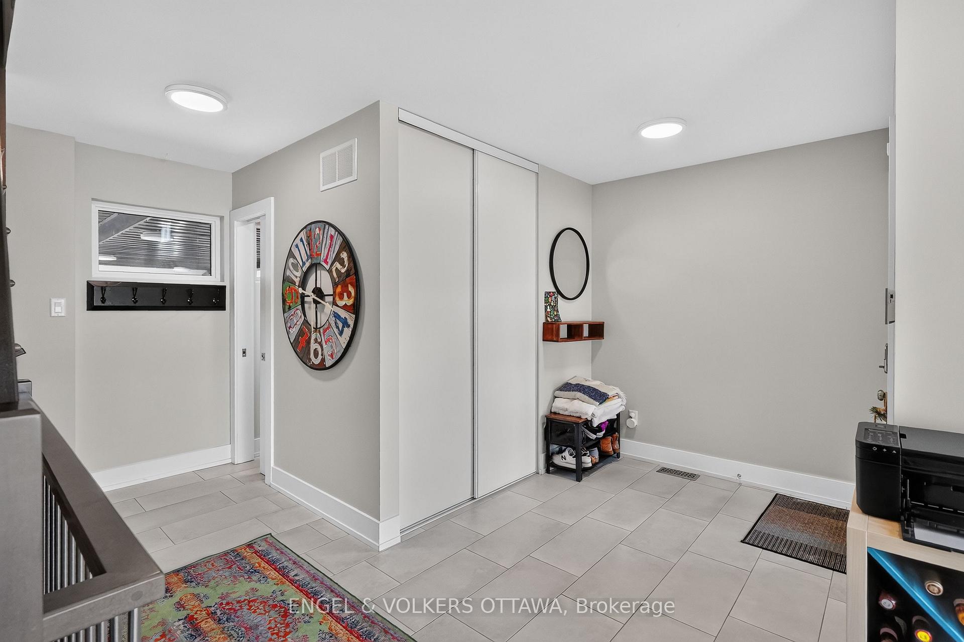 Photo 4 of 66 Jolliet Avenue, Ottawa, Vanier — HOMEH