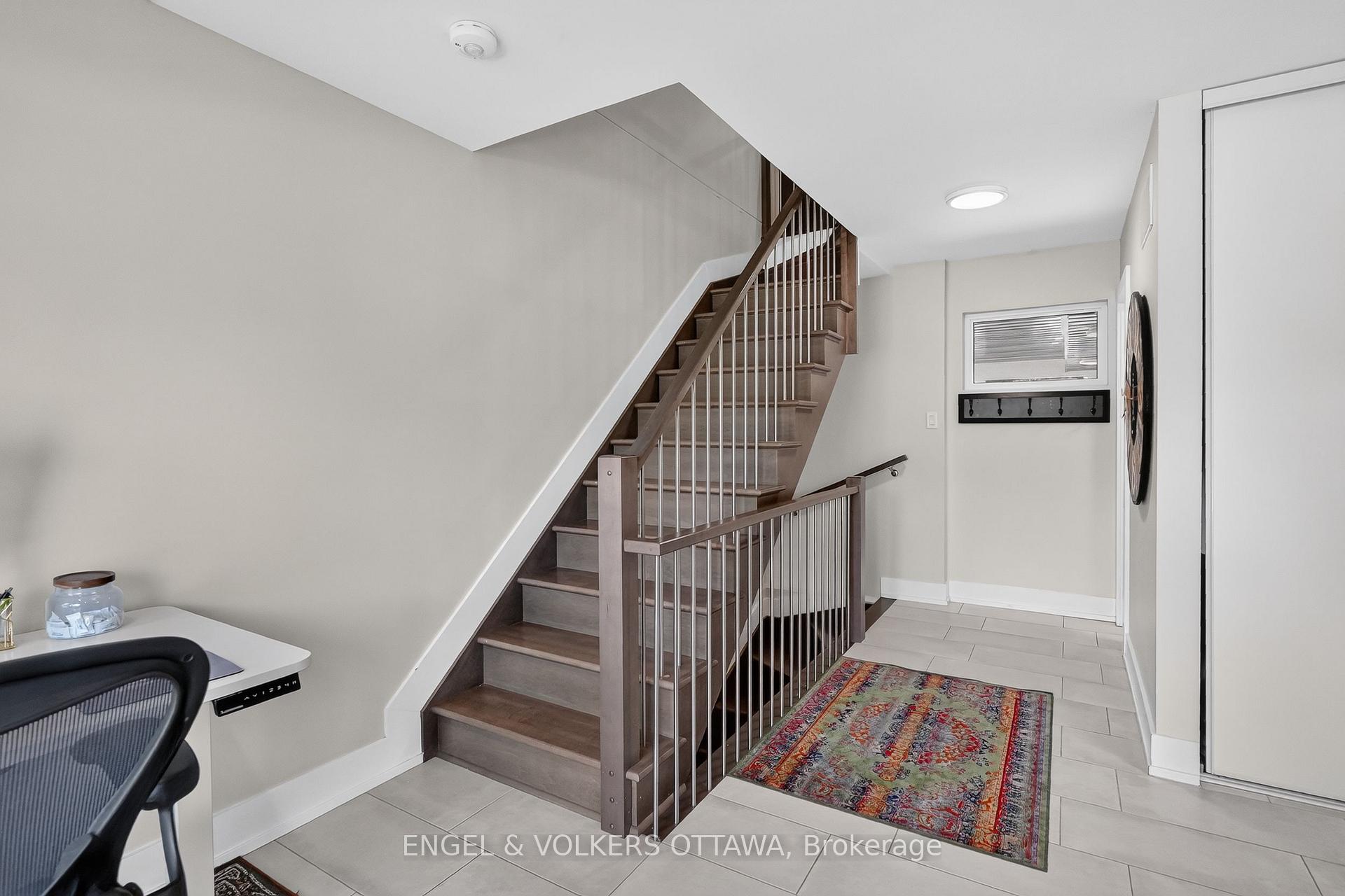Photo 6 of 66 Jolliet Avenue, Ottawa, Vanier — HOMEH