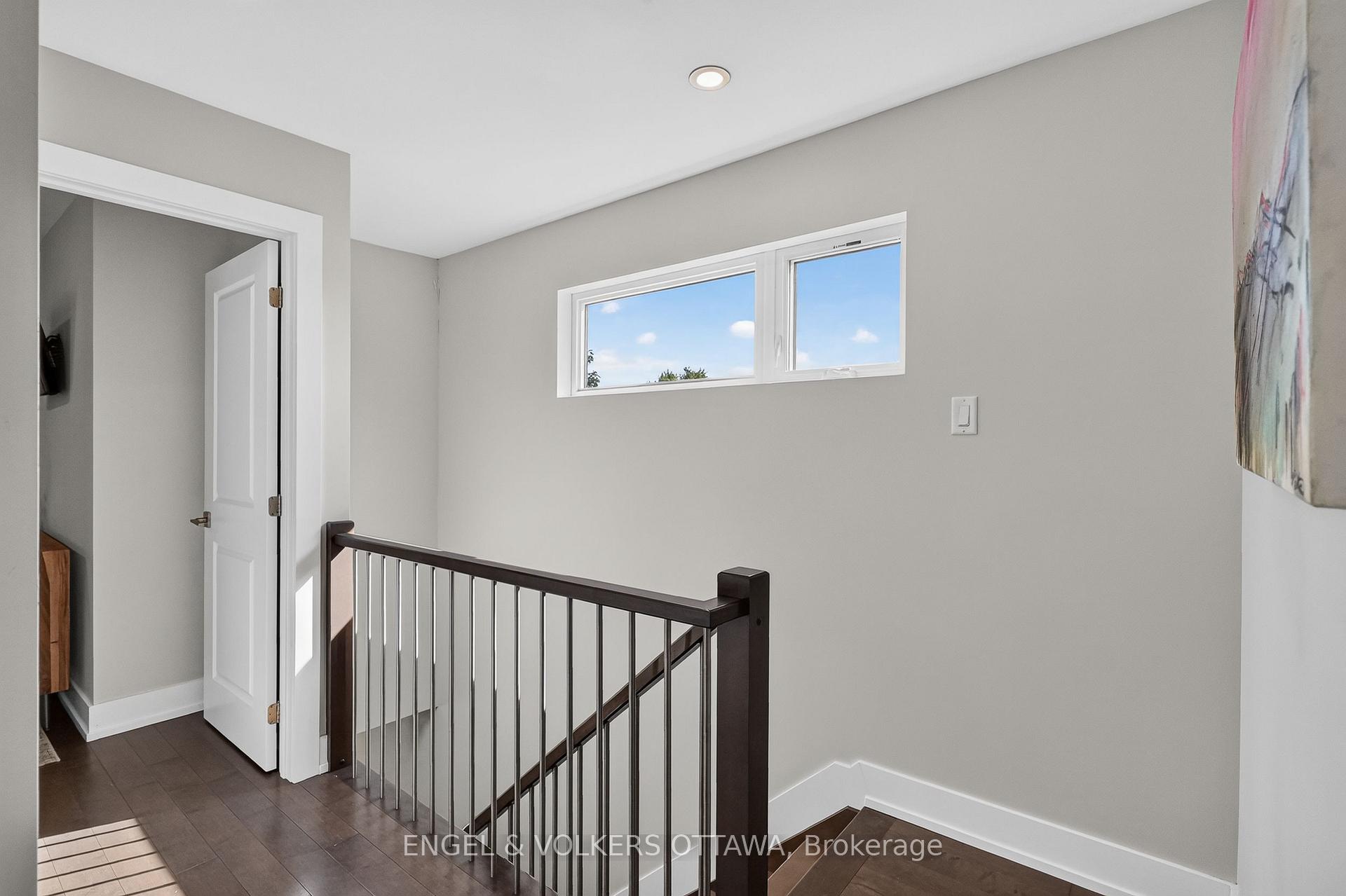 Photo 22 of 66 Jolliet Avenue, Ottawa, Vanier — HOMEH