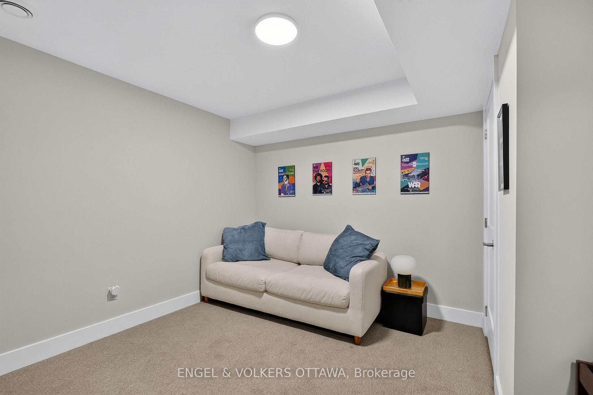 Photo 27 of 66 Jolliet Avenue, Ottawa, Vanier — HOMEH