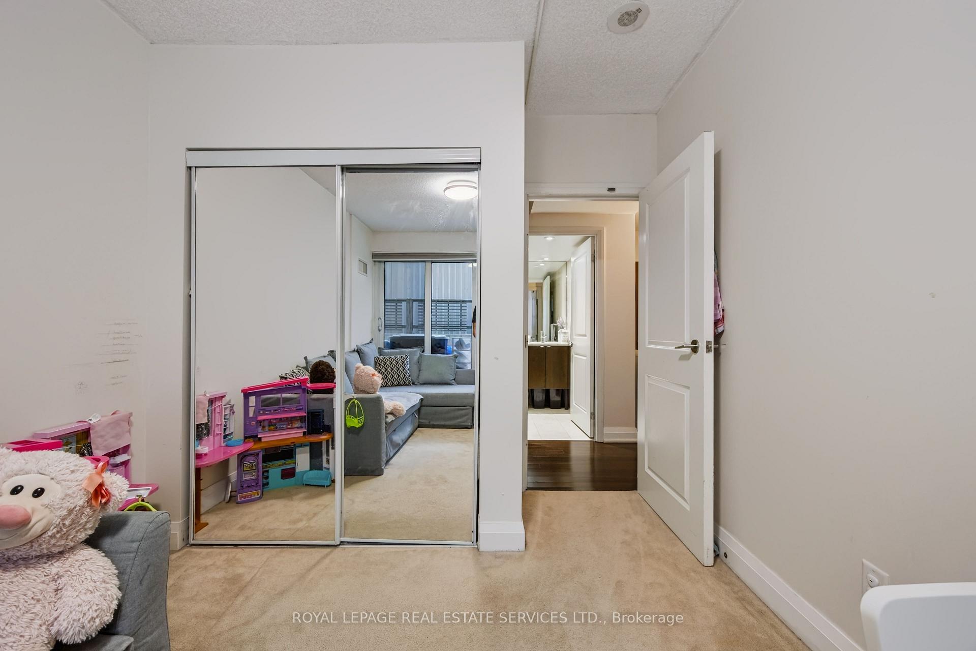 Photo 9 of Unit 207, 1430 Yonge Street, Toronto, Yonge-St. Clair — HOMEH