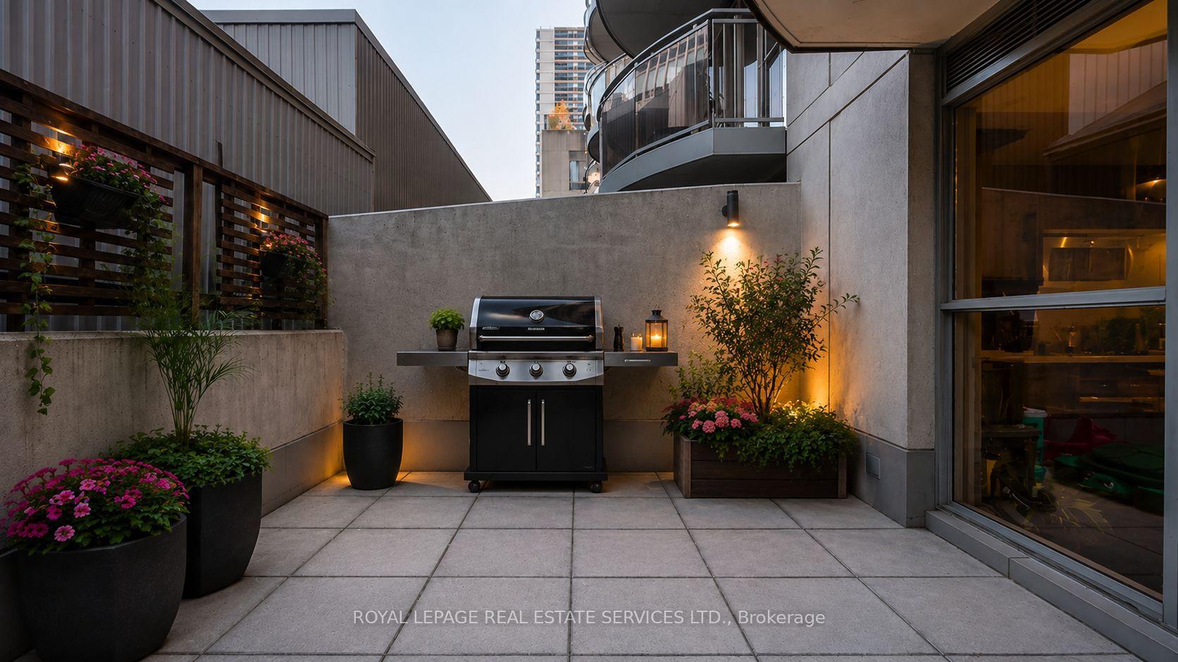 Photo 11 of Unit 207, 1430 Yonge Street, Toronto, Yonge-St. Clair — HOMEH