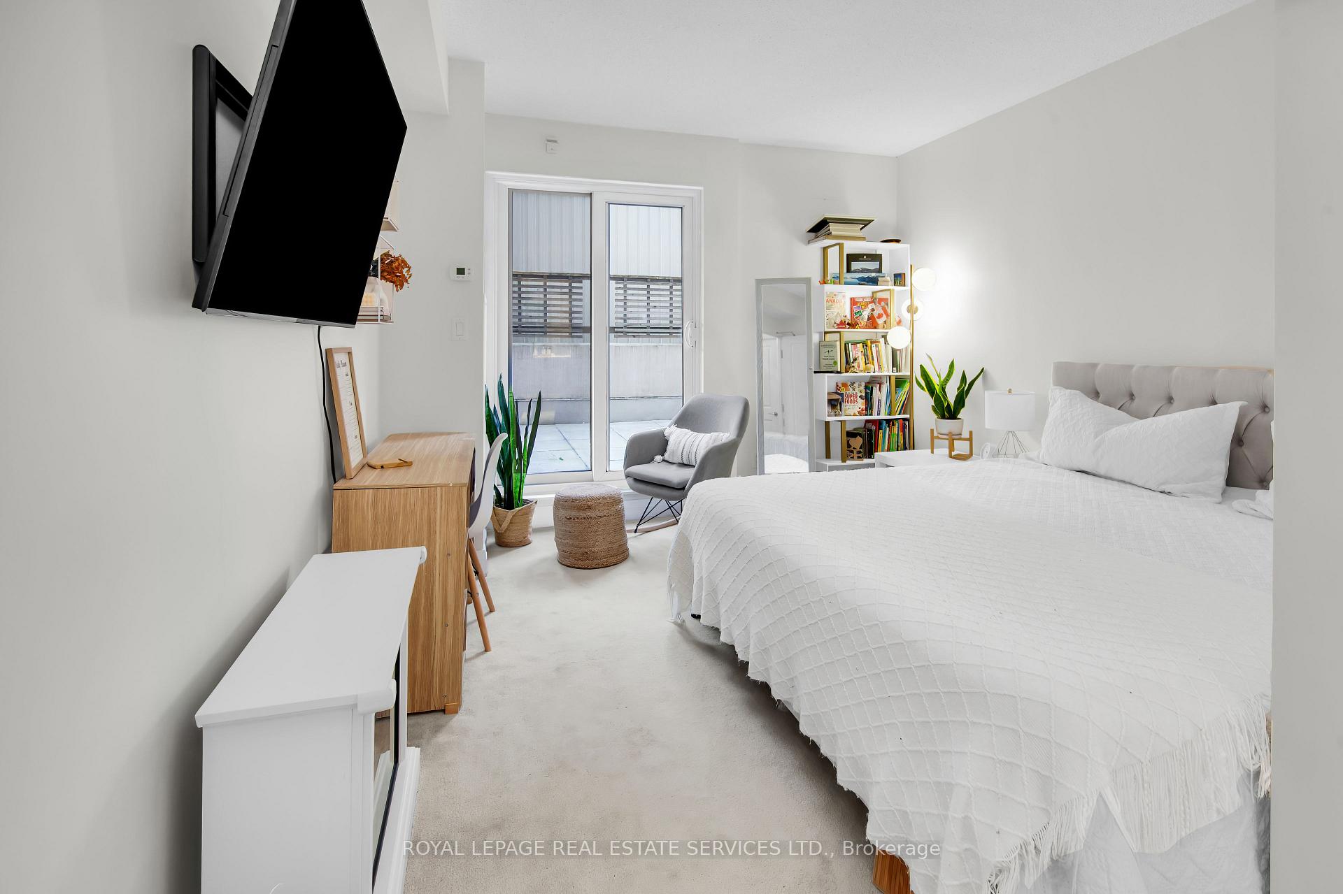 Photo 28 of Unit 207, 1430 Yonge Street, Toronto, Yonge-St. Clair — HOMEH