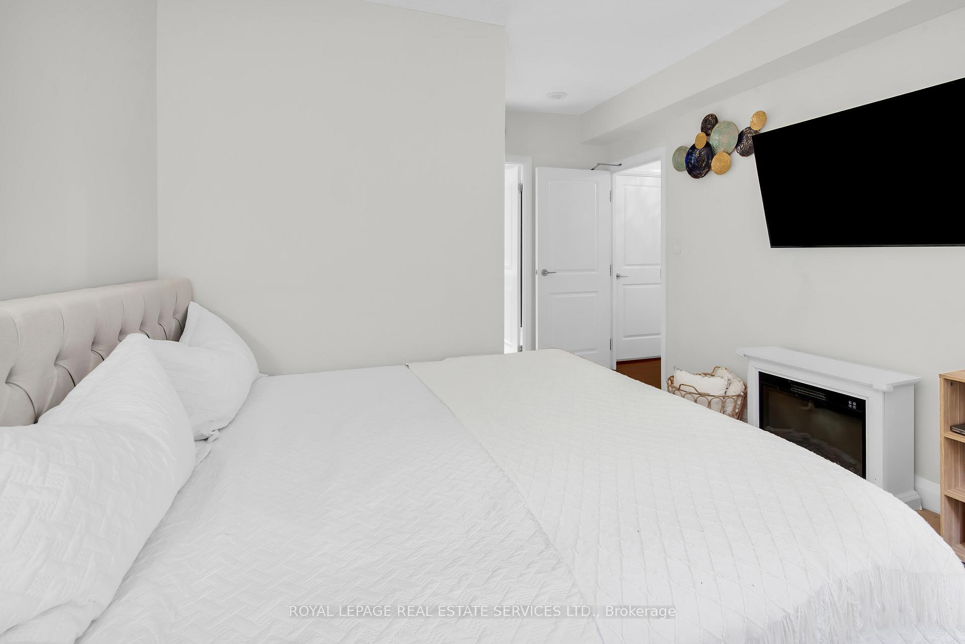 Photo 32 of Unit 207, 1430 Yonge Street, Toronto, Yonge-St. Clair — HOMEH