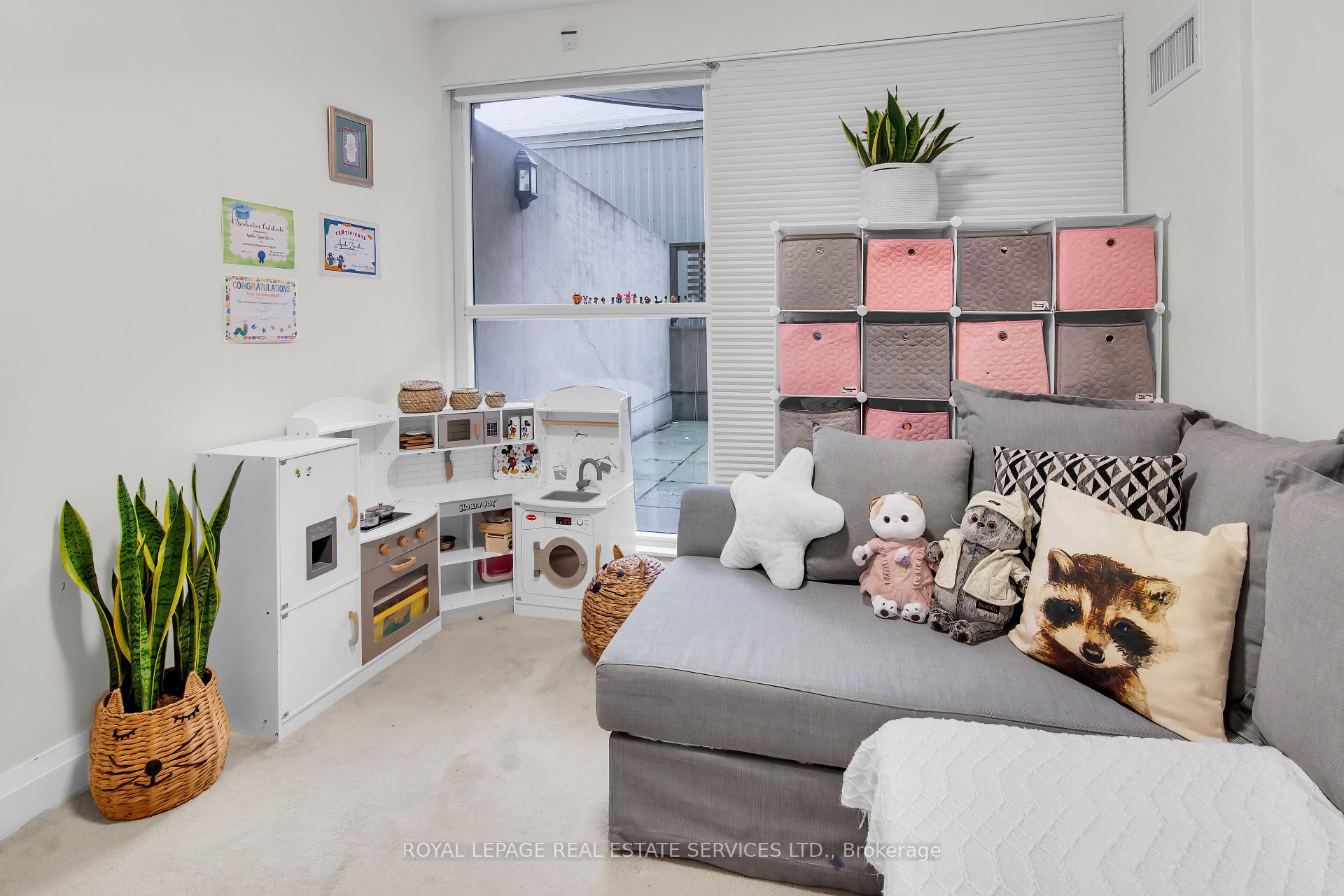 Photo 38 of Unit 207, 1430 Yonge Street, Toronto, Yonge-St. Clair — HOMEH