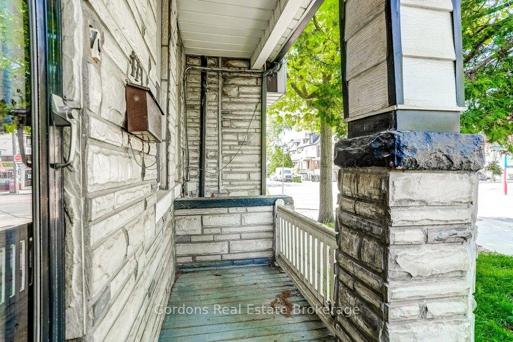 Photo 5 of 177 Bellwoods Avenue, Toronto, Trinity-Bellwoods — HOMEH
