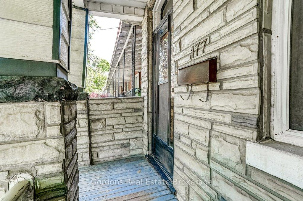 Photo 6 of 177 Bellwoods Avenue, Toronto, Trinity-Bellwoods — HOMEH