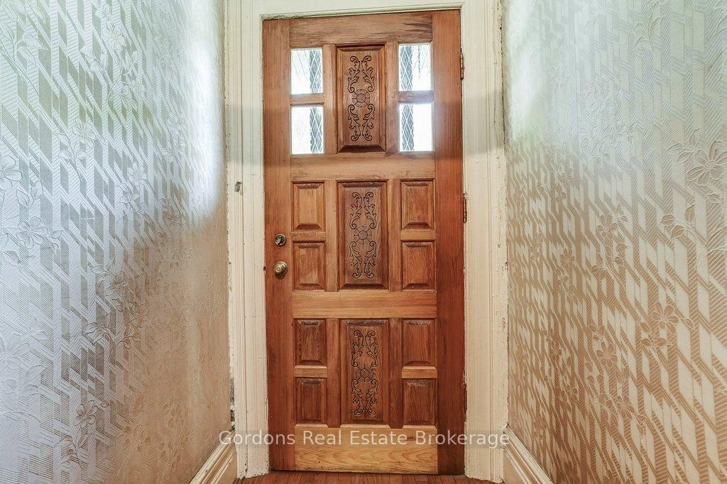 Photo 7 of 177 Bellwoods Avenue, Toronto, Trinity-Bellwoods — HOMEH