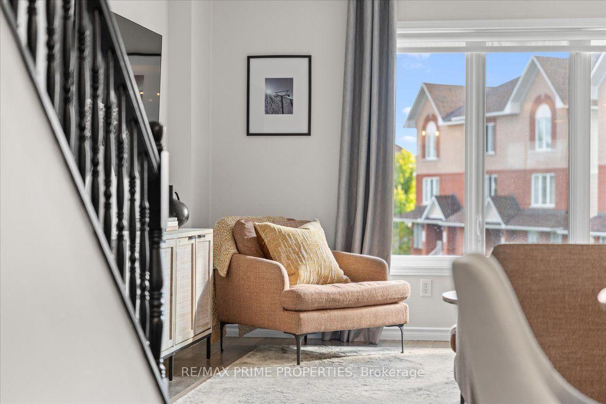 Photo 3 of 2314 Bois Vert Place, Ottawa, Avalon East — HOMEH