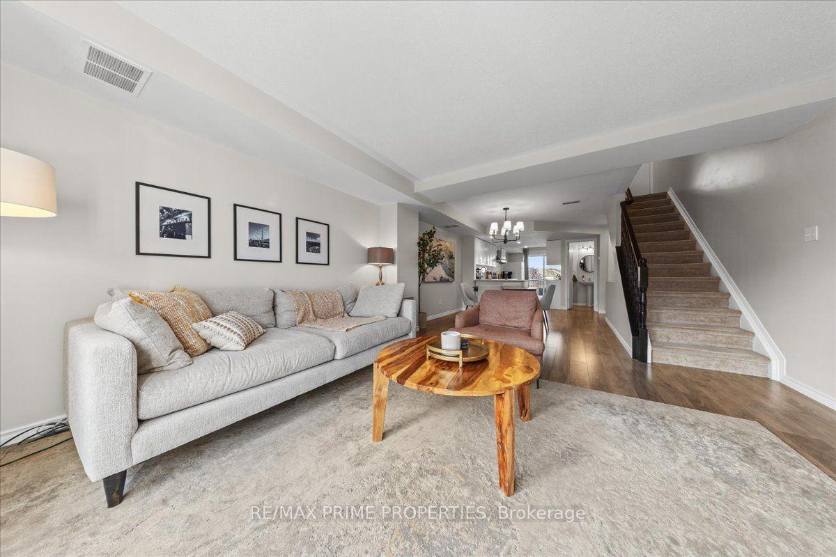 Photo 4 of 2314 Bois Vert Place, Ottawa, Avalon East — HOMEH