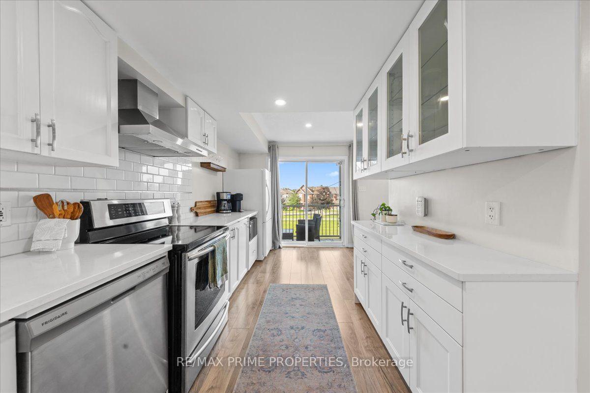 Photo 12 of 2314 Bois Vert Place, Ottawa, Avalon East — HOMEH