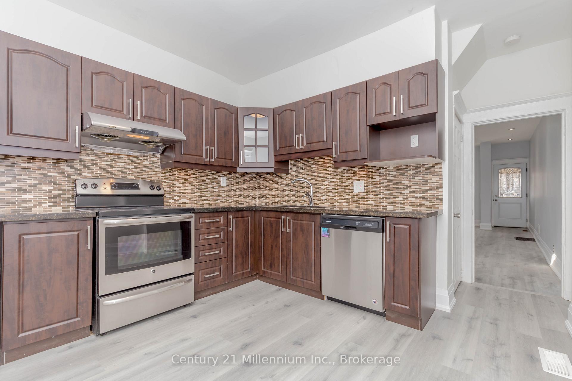 Photo 13 of 69 Laing Street, Toronto, Greenwood-Coxwell — HOMEH