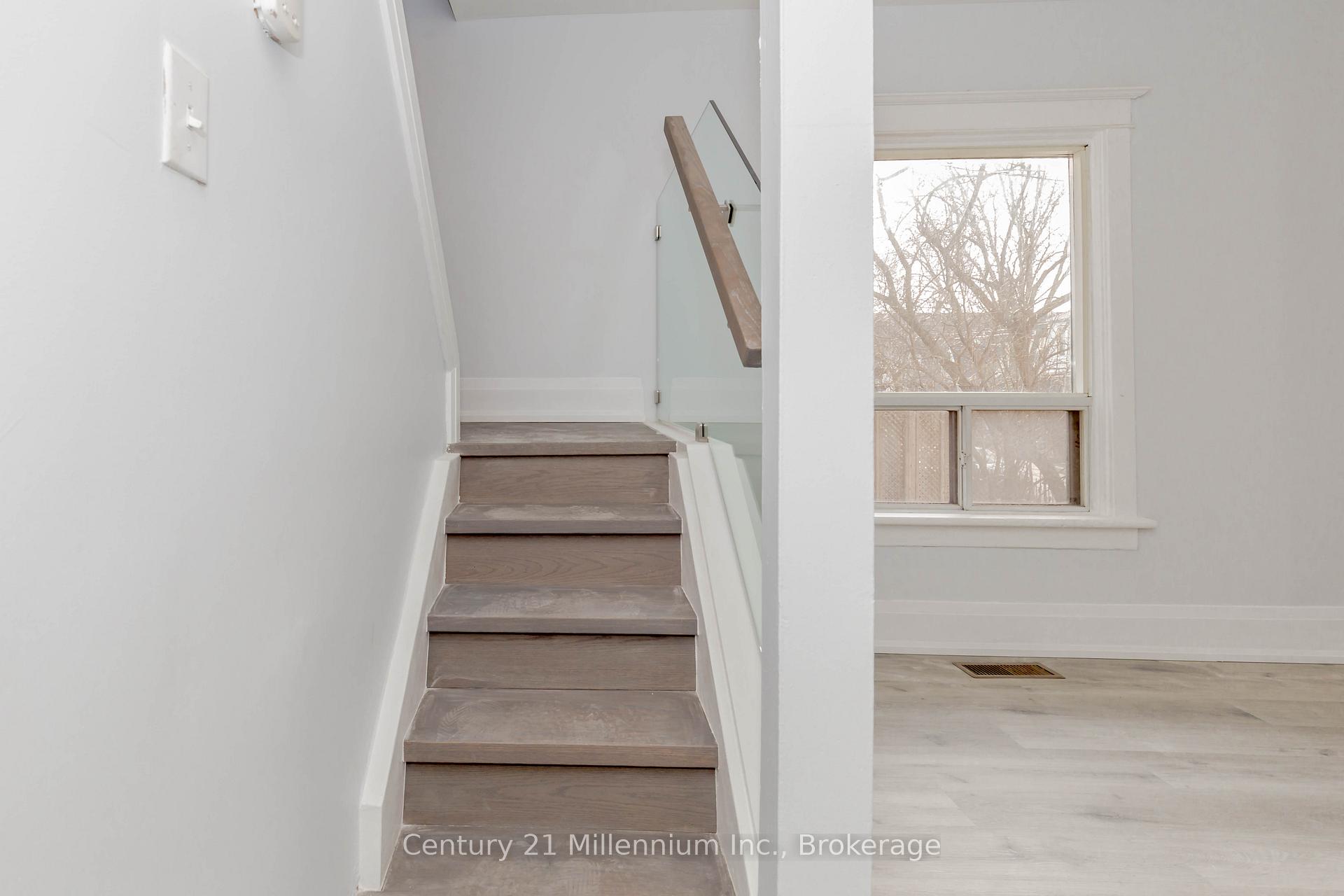 Photo 14 of 69 Laing Street, Toronto, Greenwood-Coxwell — HOMEH