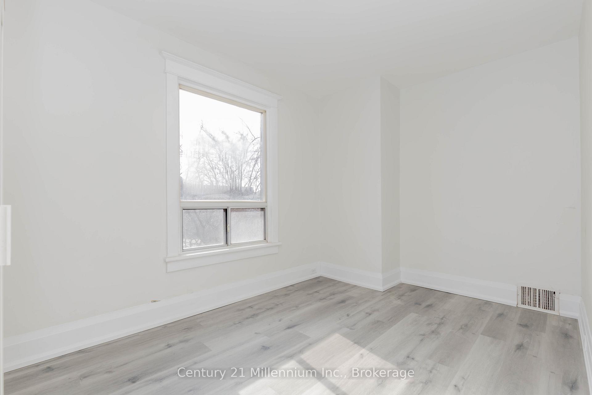 Photo 22 of 69 Laing Street, Toronto, Greenwood-Coxwell — HOMEH