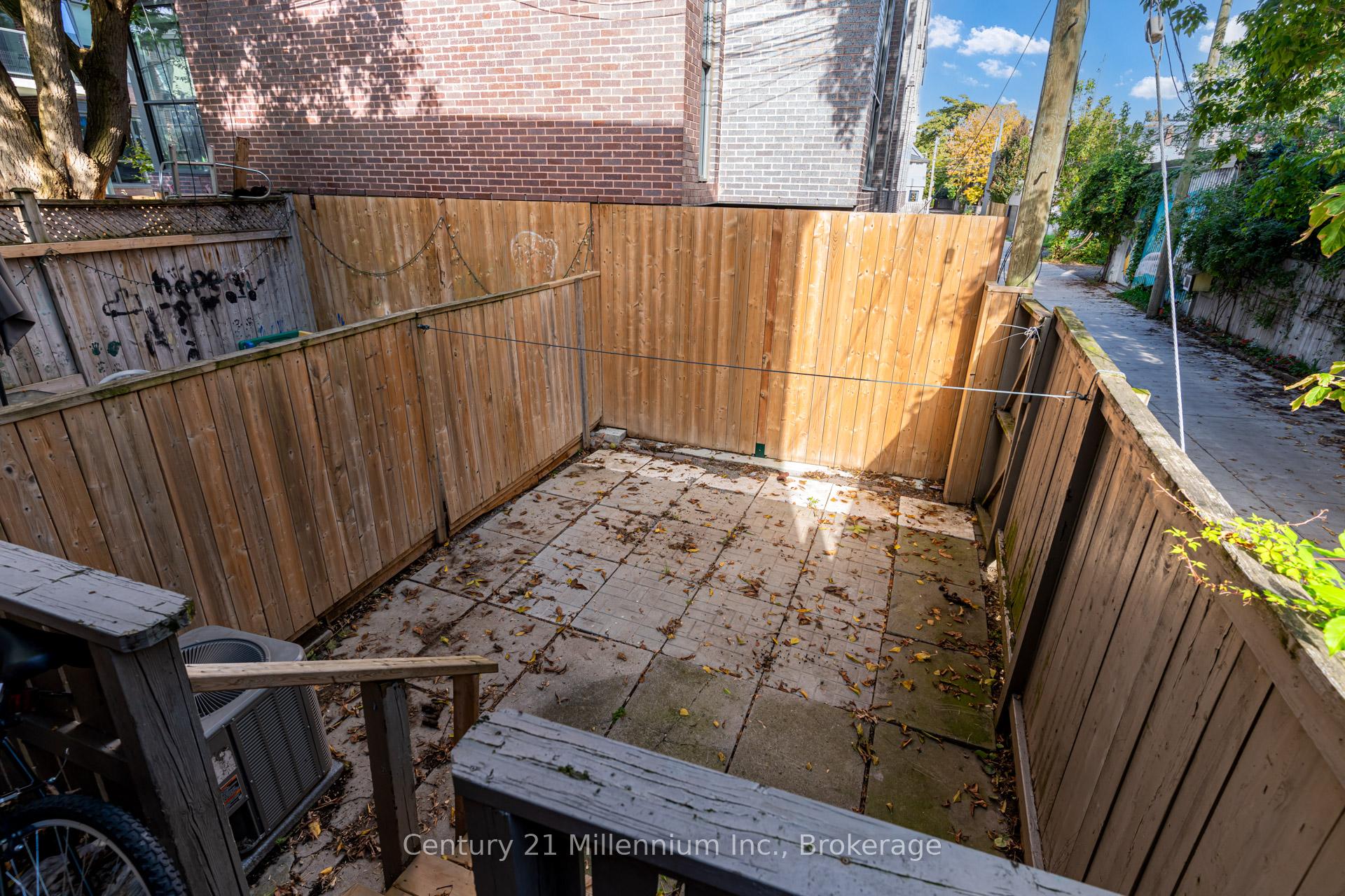 Photo 35 of 69 Laing Street, Toronto, Greenwood-Coxwell — HOMEH