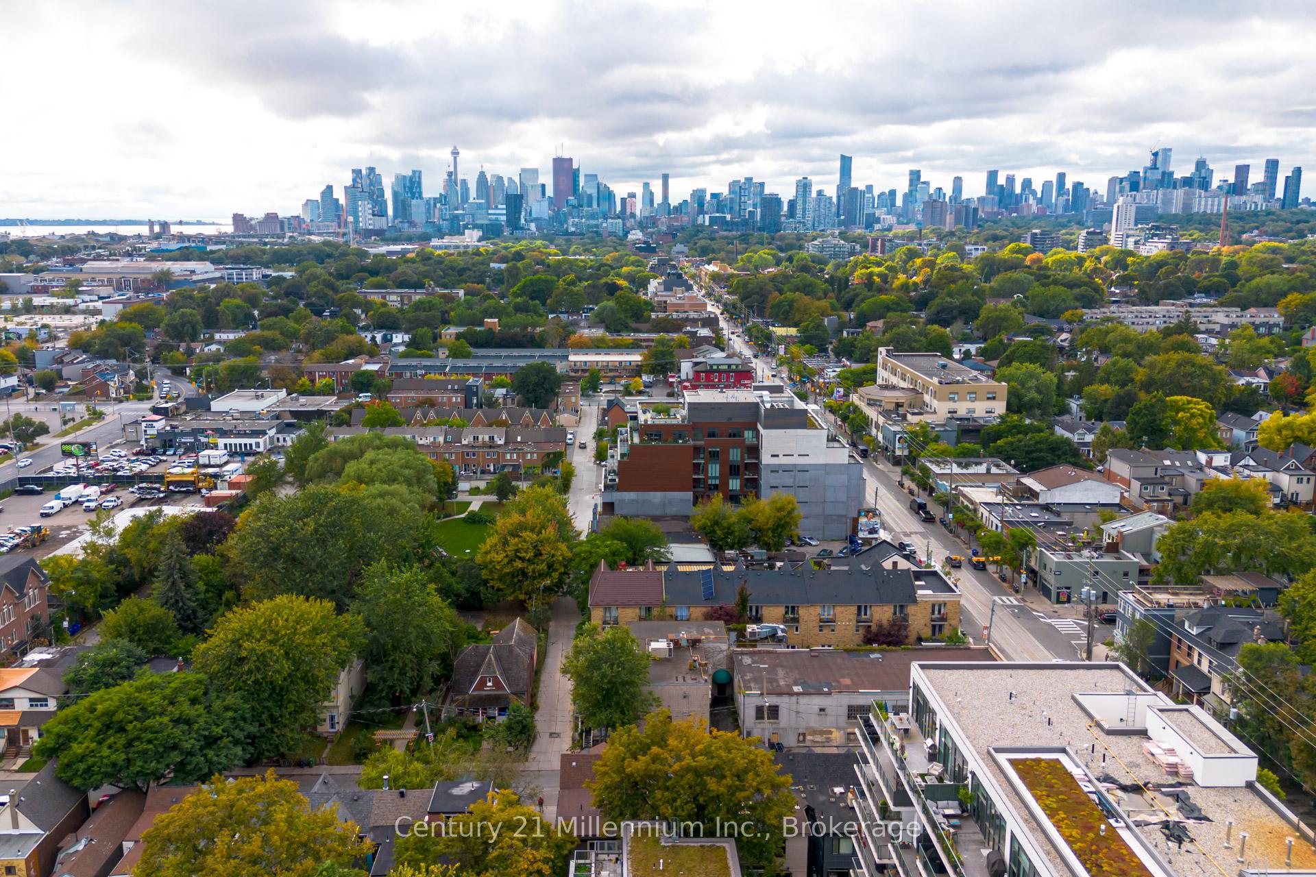 Photo 37 of 69 Laing Street, Toronto, Greenwood-Coxwell — HOMEH