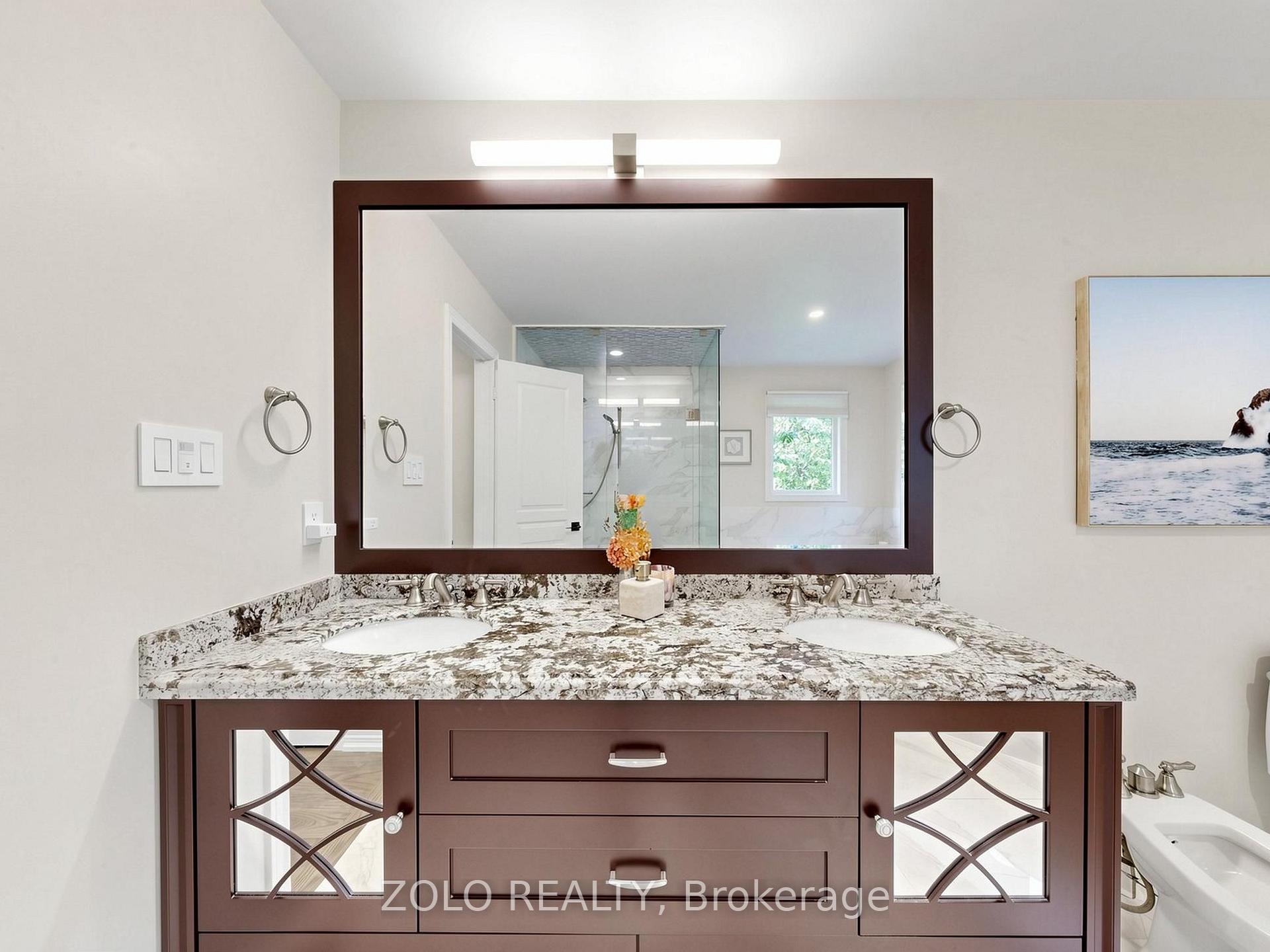 Photo 19 of 247 Summeridge Drive, Vaughan, Patterson — HOMEH