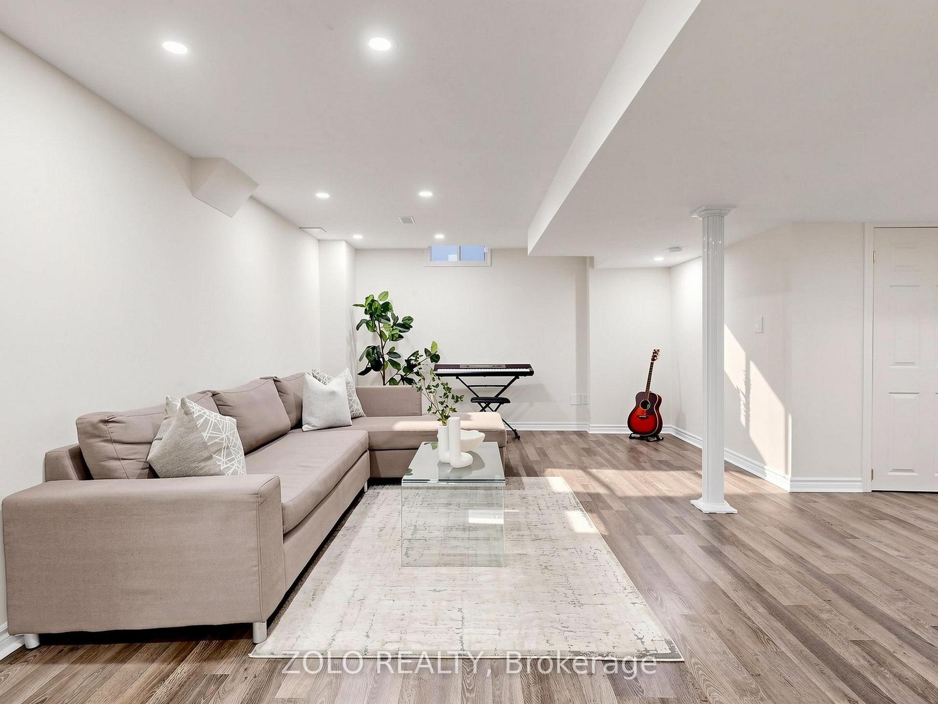 Photo 31 of 247 Summeridge Drive, Vaughan, Patterson — HOMEH