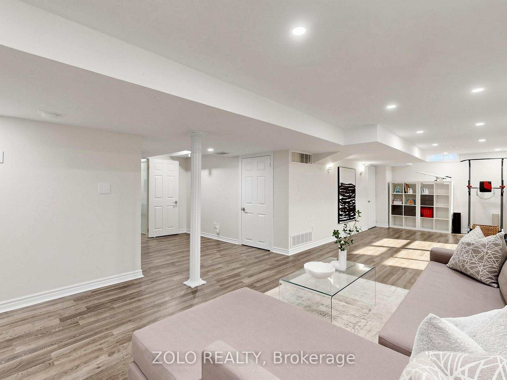 Photo 33 of 247 Summeridge Drive, Vaughan, Patterson — HOMEH