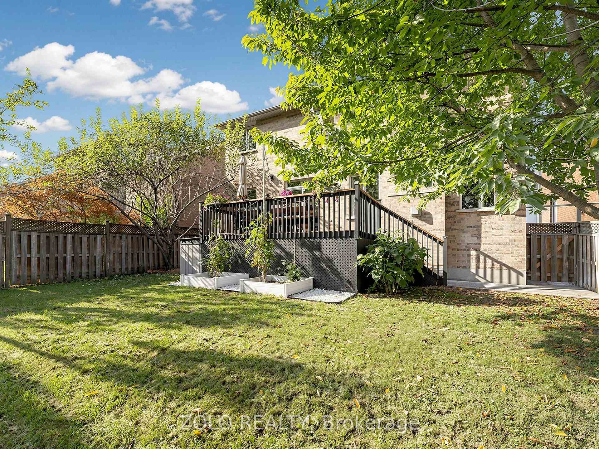 Photo 40 of 247 Summeridge Drive, Vaughan, Patterson — HOMEH