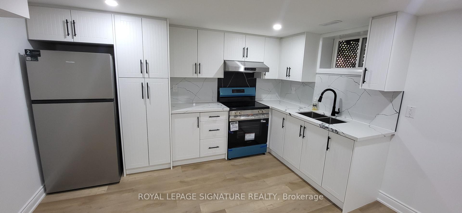 Photo 5 of Unit Bsmt, 2632 Birch Crescent, Mississauga, Clarkson — HOMEH