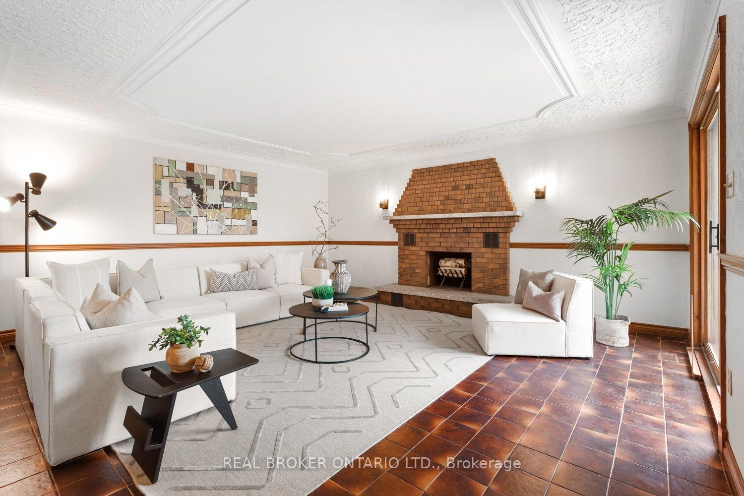 Photo 13 of 86 Monte Drive, Hamilton, Gershome — HOMEH