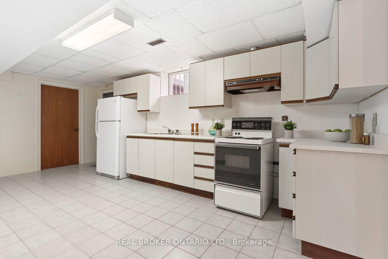Photo 34 of 86 Monte Drive, Hamilton, Gershome — HOMEH