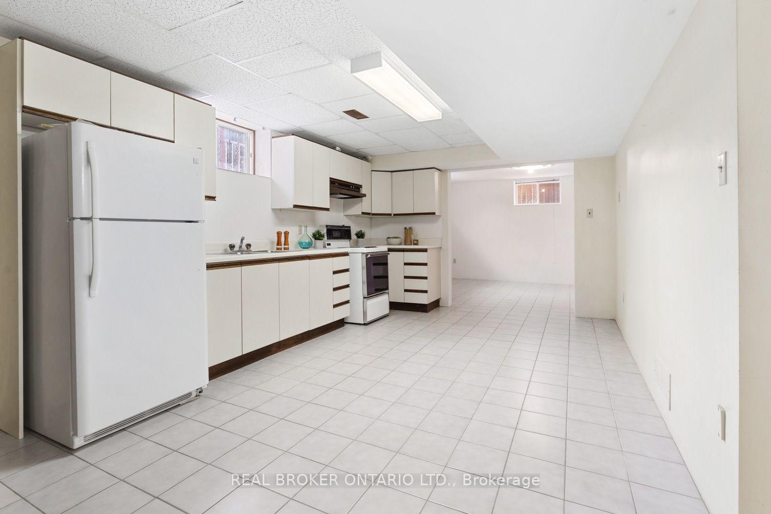 Photo 35 of 86 Monte Drive, Hamilton, Gershome — HOMEH