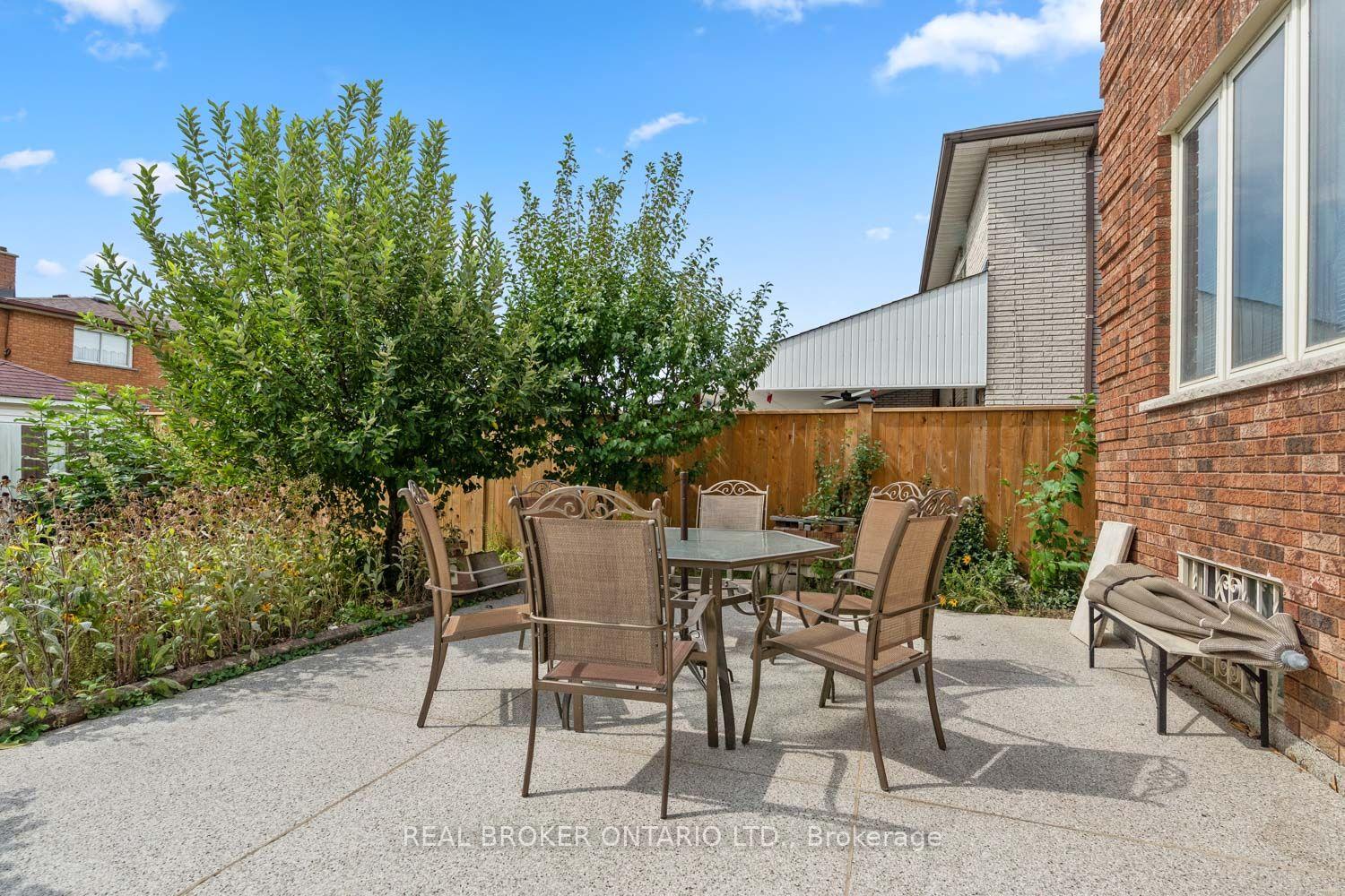 Photo 37 of 86 Monte Drive, Hamilton, Gershome — HOMEH