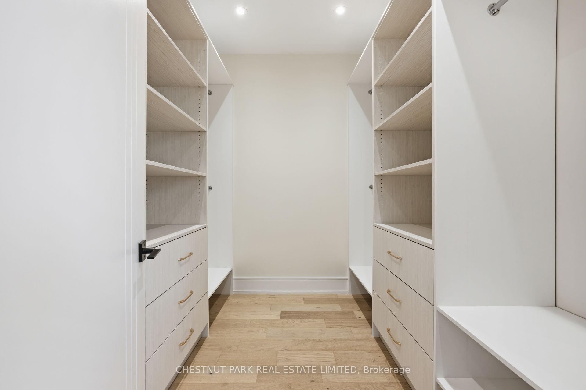 Photo 27 of 86 Edgecroft Road, Etobicoke, Stonegate-Queensway — HOMEH