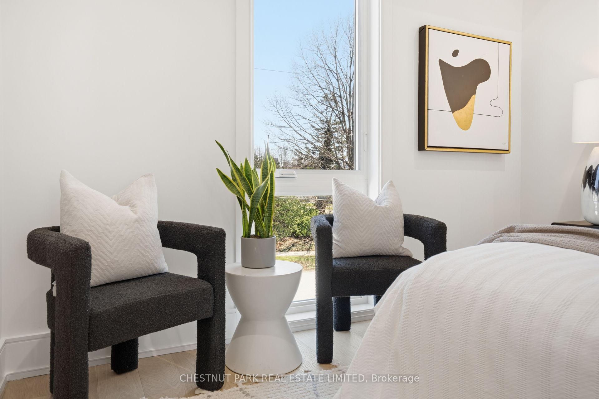 Photo 28 of 86 Edgecroft Road, Etobicoke, Stonegate-Queensway — HOMEH
