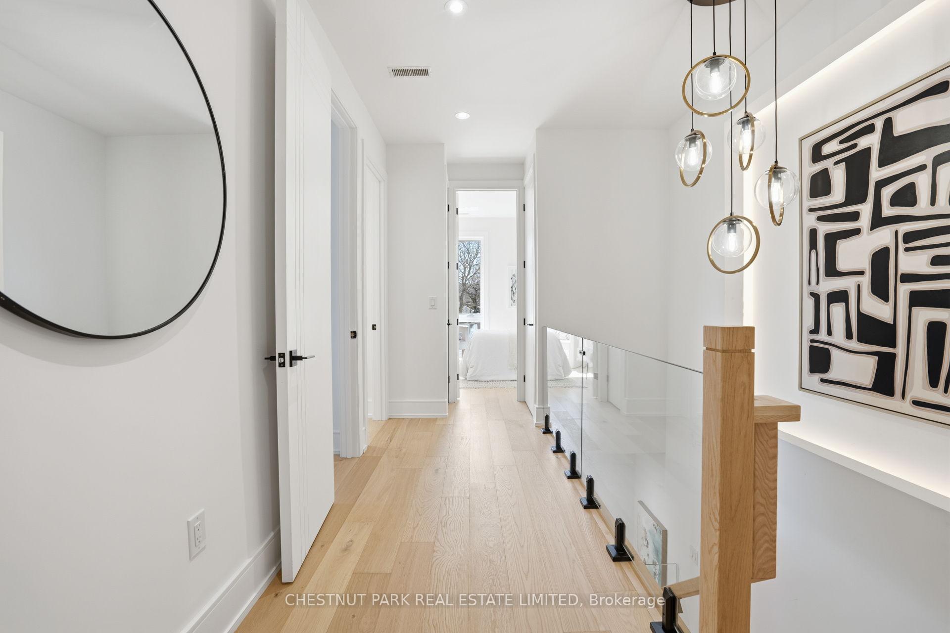 Photo 32 of 86 Edgecroft Road, Etobicoke, Stonegate-Queensway — HOMEH