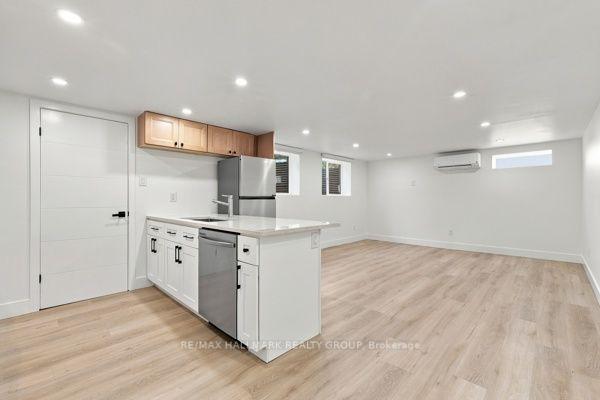 Photo 23 of 1321 Rideout Crescent, Ottawa, Parkway Park — HOMEH