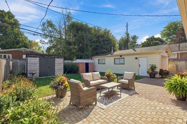Photo 32 of 1321 Rideout Crescent, Ottawa, Parkway Park — HOMEH